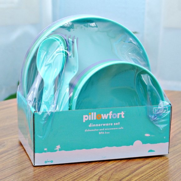 Pillowfort Dining Pillowfort Dinnerware 24pc Set Poshmark